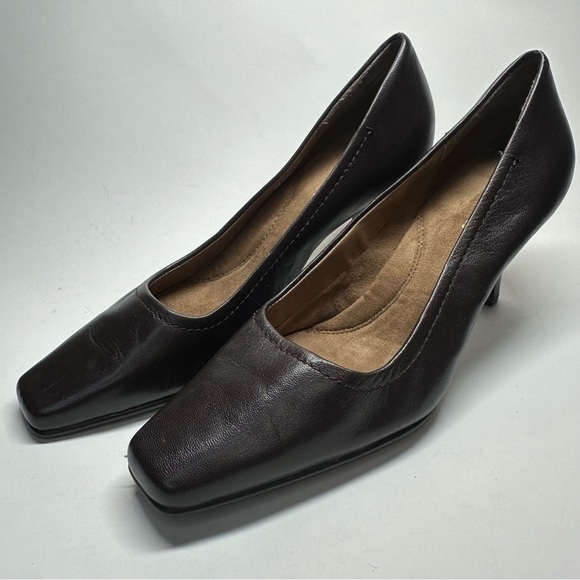 AEROSOLES Envy Heels Shoes Women's Size 8 M Dark Brown Leather Career Office - Picture 1 of 11